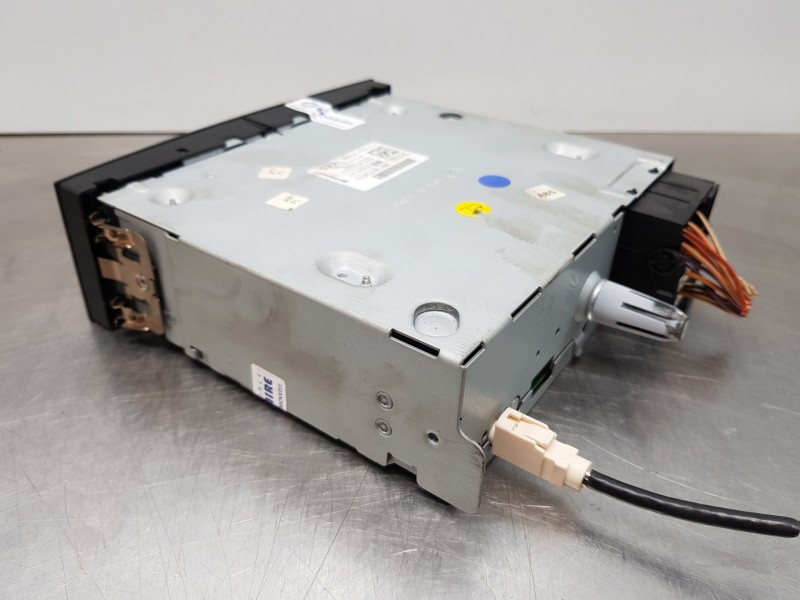 Recambio de sistema audio / radio cd para peugeot partner kombi active referencia OEM IAM 98016070XT  