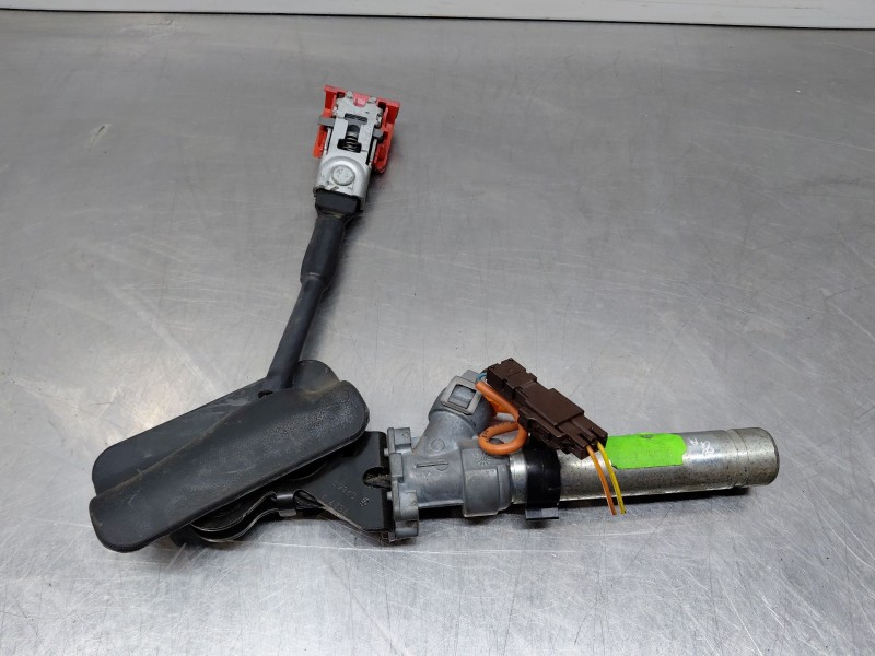 Recambio de pretensor airbag derecho para citroën berlingo standard referencia OEM IAM   