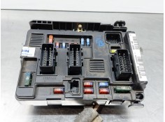 Recambio de caja reles / fusibles para citroën berlingo standard referencia OEM IAM 965O618S80-00 SIEMENSU118470002 