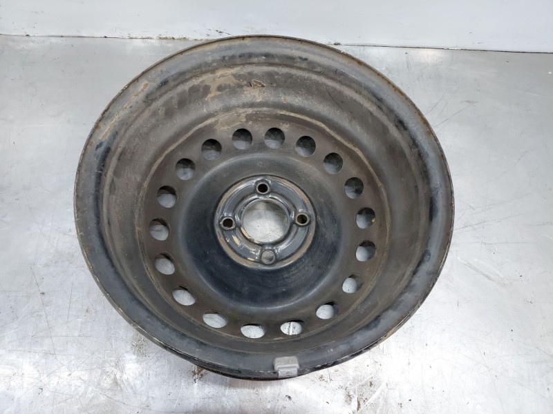 Recambio de llanta para renault kangoo combi referencia OEM IAM   