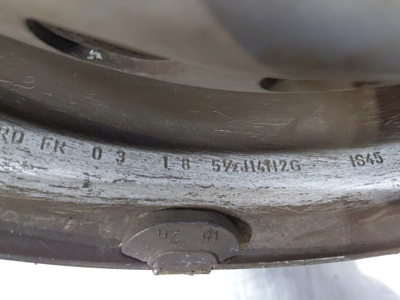 Recambio de llanta para renault kangoo combi referencia OEM IAM   