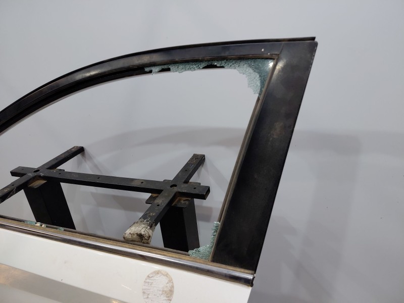 Recambio de puerta delantera izquierda para hyundai i20 iii active referencia OEM IAM   