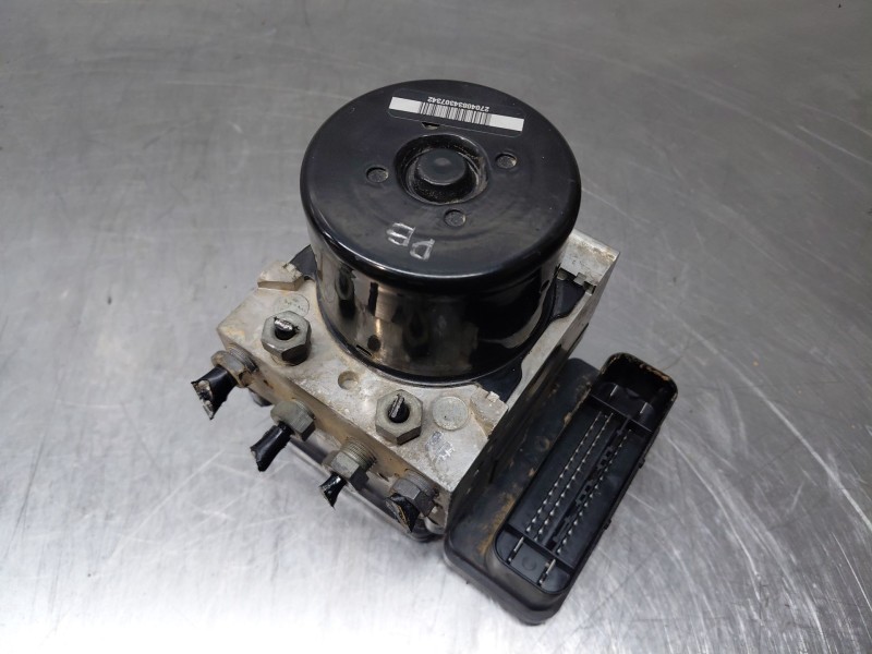 Recambio de abs para volvo v40 momentum referencia OEM IAM   