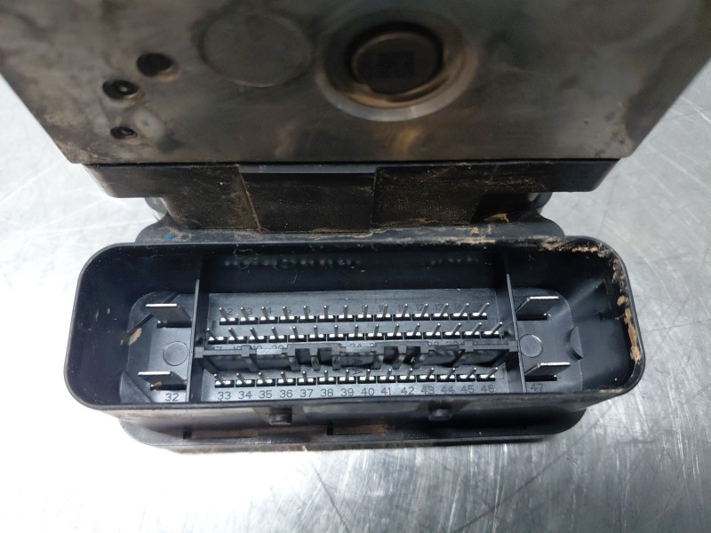 Recambio de abs para volvo v40 momentum referencia OEM IAM   