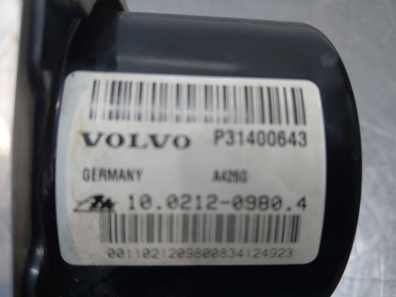 Recambio de abs para volvo v40 momentum referencia OEM IAM   