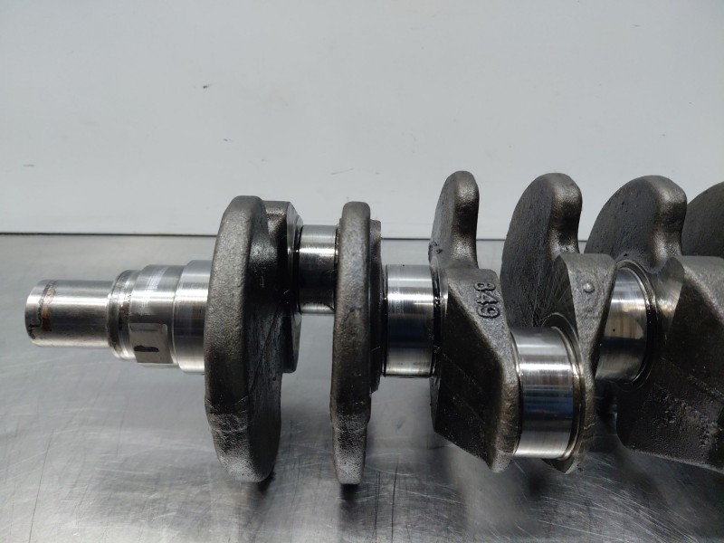 Recambio de cigueñal para volvo v40 momentum referencia OEM IAM   