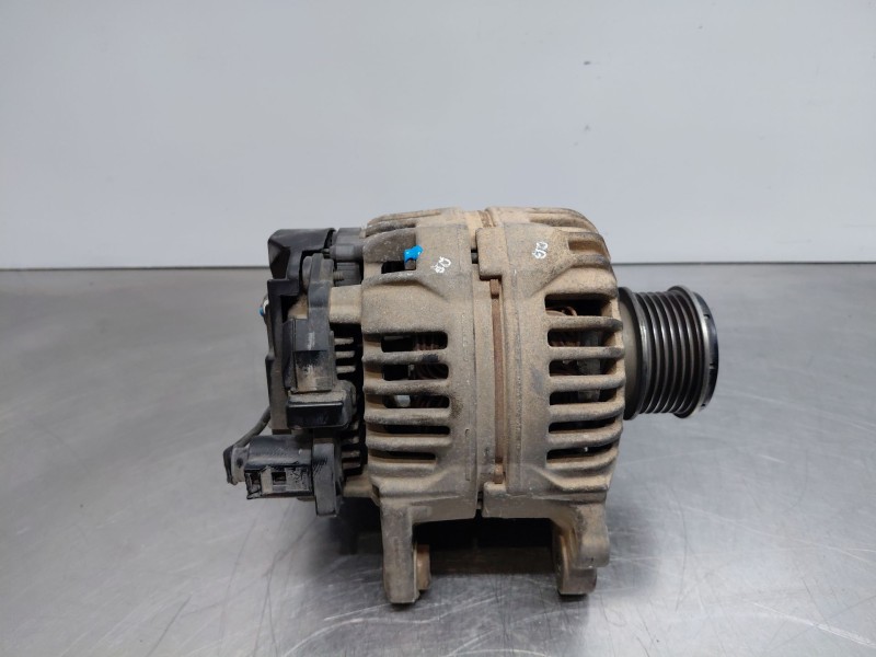 Recambio de alternador para seat ibiza (6l1) sigma referencia OEM IAM 38903023L  