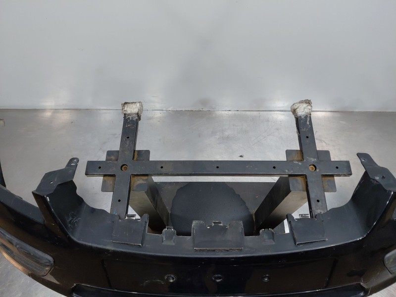 Recambio de paragolpes delantero para ford focus berlina (cap) trend referencia OEM IAM   