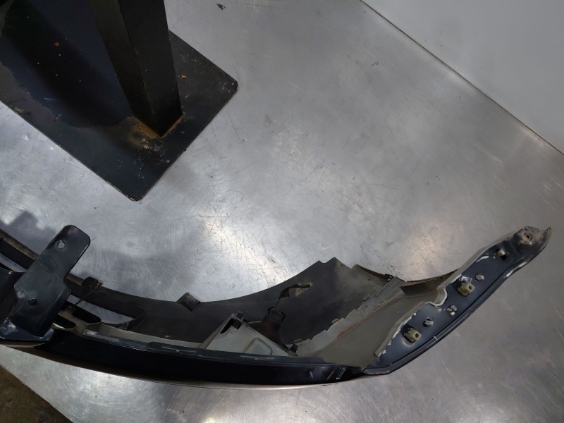 Recambio de paragolpes delantero para ford focus berlina (cap) trend referencia OEM IAM   