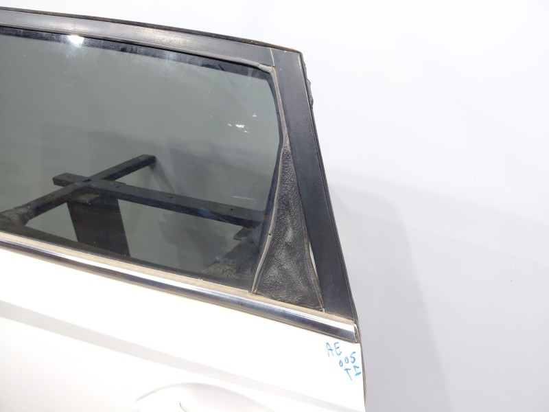 Recambio de puerta trasera izquierda para hyundai i20 iii active referencia OEM IAM   