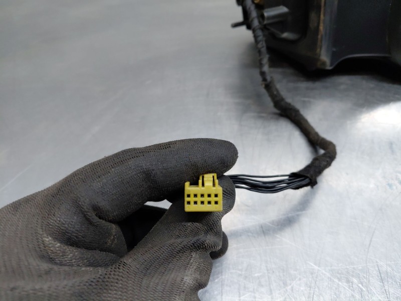 Recambio de retrovisor derecho para mercedes-benz clase a (w169) elegance referencia OEM IAM A1698101476  