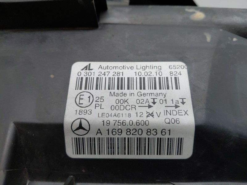 Recambio de faro izquierdo para mercedes-benz clase b (w245) standard referencia OEM IAM A1698208361  