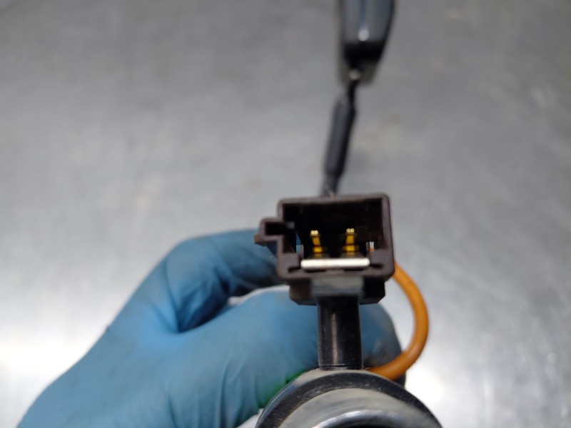 Recambio de pretensor airbag derecho para citroën berlingo standard referencia OEM IAM 8974VA  