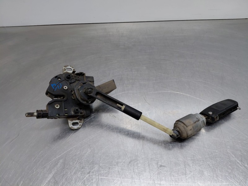 Recambio de cerradura capot para ford focus berlina (cap) trend referencia OEM IAM   