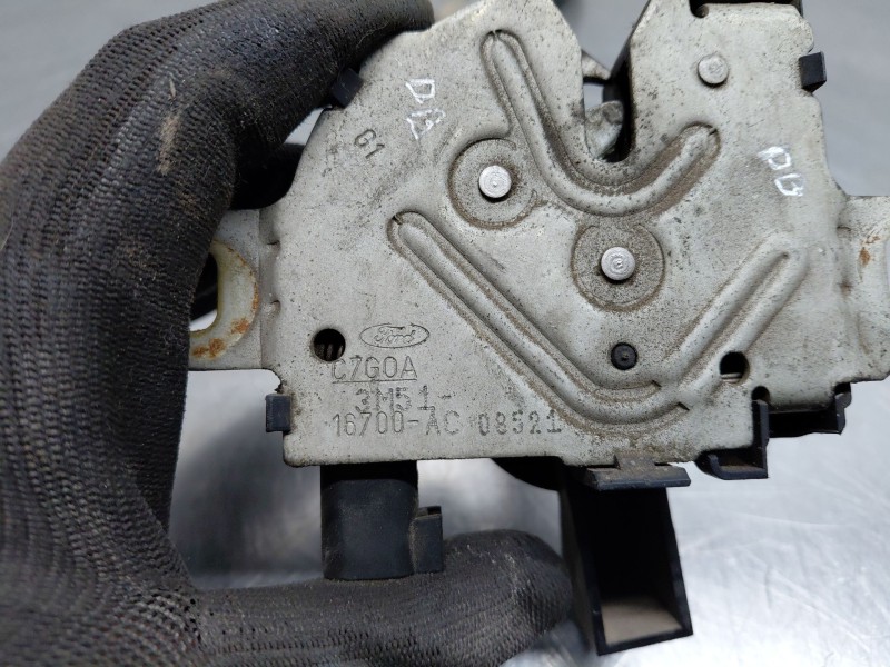 Recambio de cerradura capot para ford focus berlina (cap) trend referencia OEM IAM   