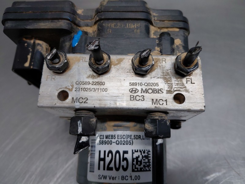 Recambio de abs para hyundai i20 iii active referencia OEM IAM Q058922500 58910Q0205 