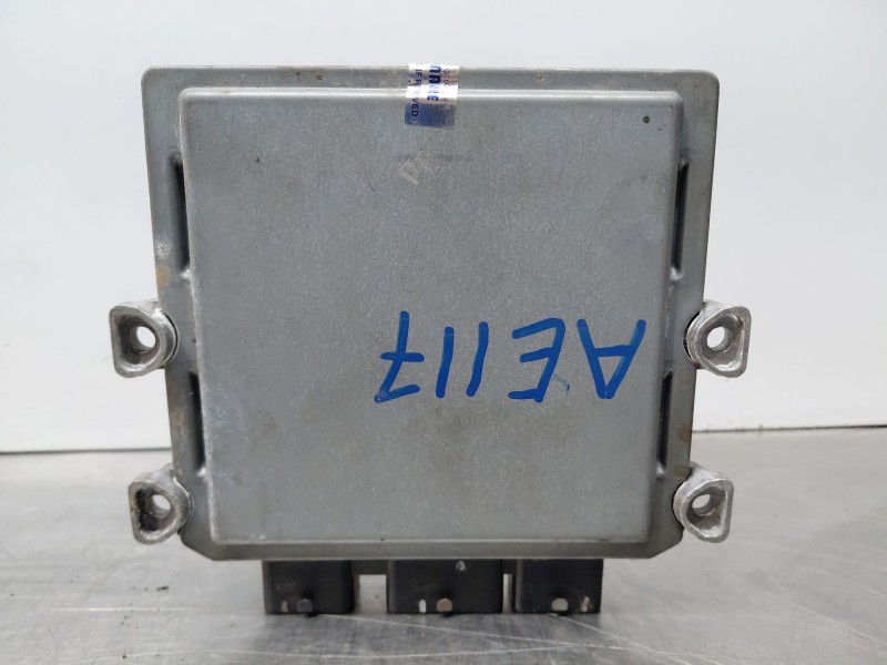 Recambio de centralita motor uce para citroën berlingo standard referencia OEM IAM 9647423380  