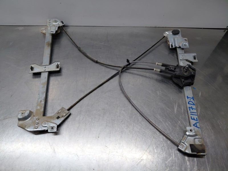 Recambio de elevalunas delantero izquierdo para citroën berlingo standard referencia OEM IAM 9221A4  