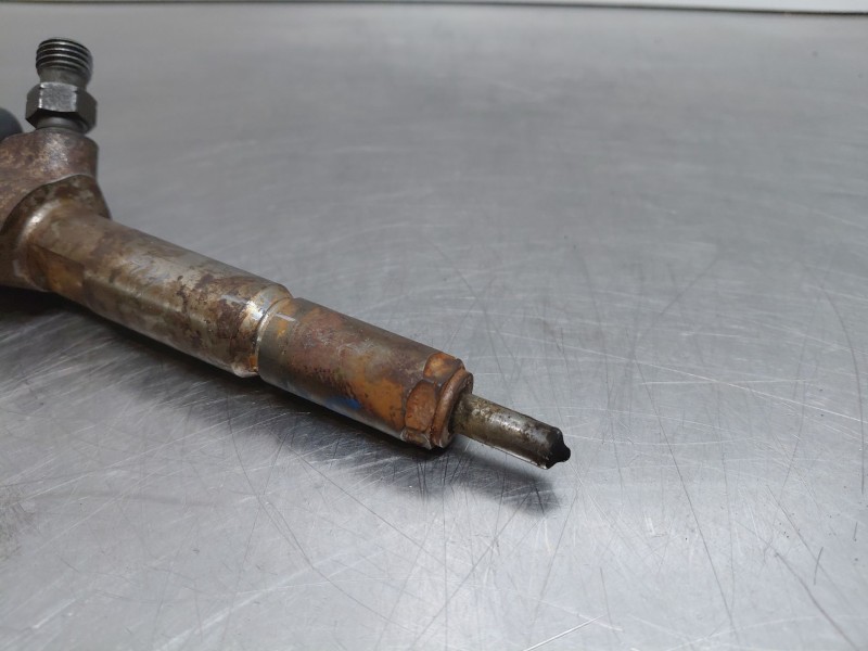 Recambio de inyector para ford focus berlina (cap) trend referencia OEM IAM   