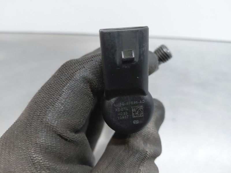 Recambio de inyector para ford focus berlina (cap) trend referencia OEM IAM   