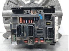 Recambio de caja reles / fusibles para citroën berlingo standard referencia OEM IAM 9650618580 U118470002J 
