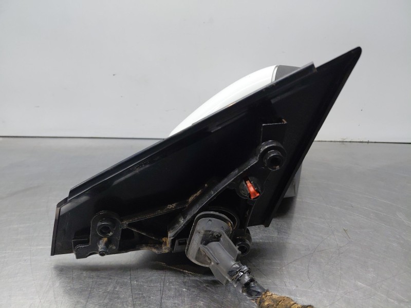 Recambio de retrovisor derecho para volvo v40 momentum referencia OEM IAM 31299640  