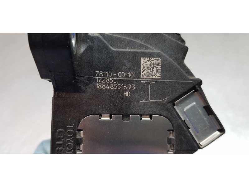 Recambio de pedal acelerador para toyota yaris hybrid active referencia OEM IAM 781100D110  