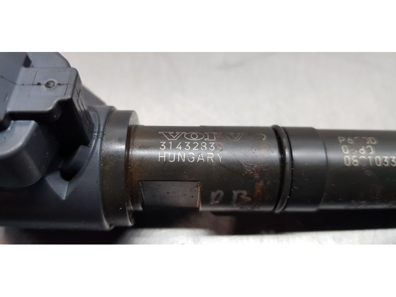 Recambio de inyector para volvo xc60 inscription awd referencia OEM IAM 31432836  