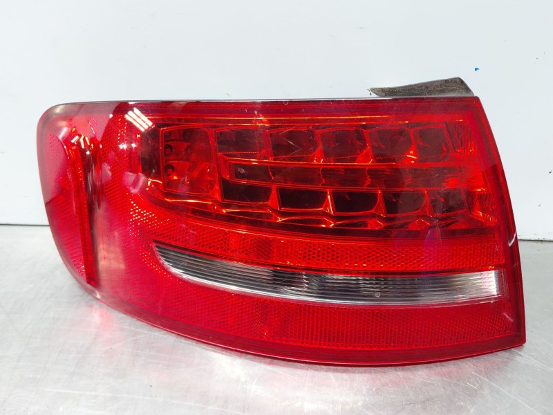 Recambio de piloto trasero izquierdo para audi a4 allroad quattro (8k) quattro referencia OEM IAM   