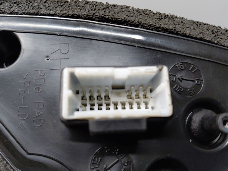 Recambio de retrovisor derecho para hyundai i30 (pd) style referencia OEM IAM   