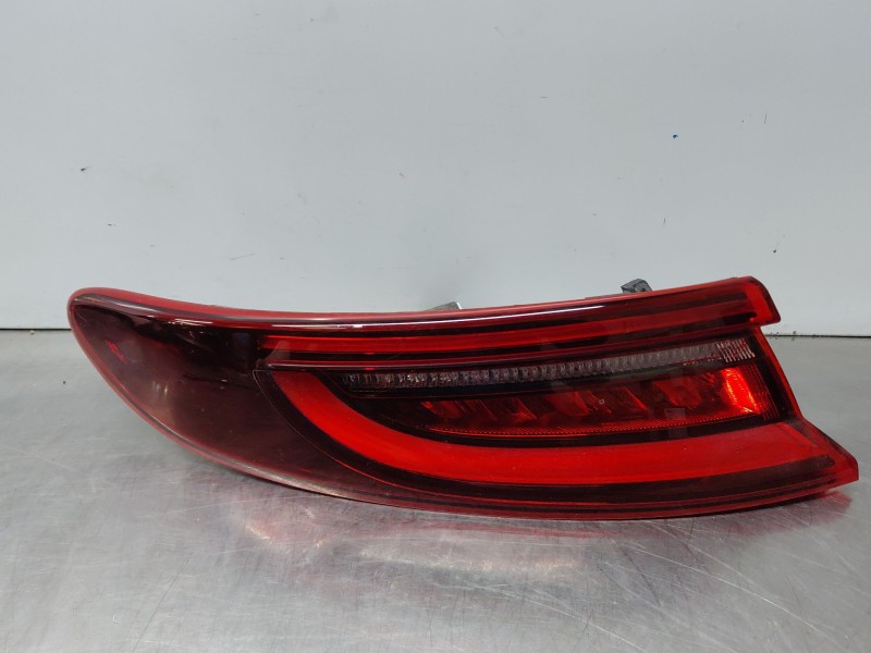 Recambio de piloto trasero izquierdo para kia proceed ( ) tourer referencia OEM IAM 92401J7200  