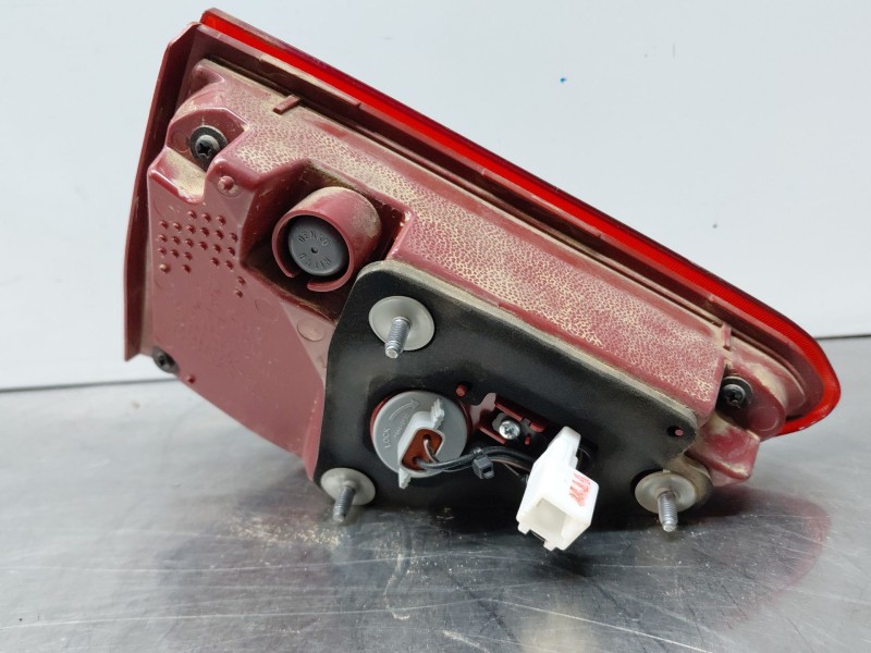 Recambio de piloto trasero derecho interior para kia stonic (ybcuv) drive referencia OEM IAM   