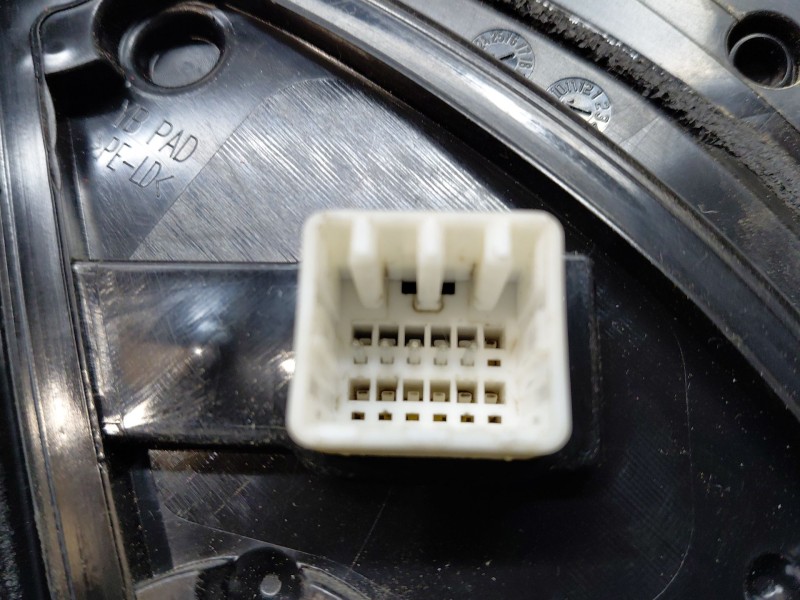 Recambio de retrovisor izquierdo para kia stonic (ybcuv) drive referencia OEM IAM   