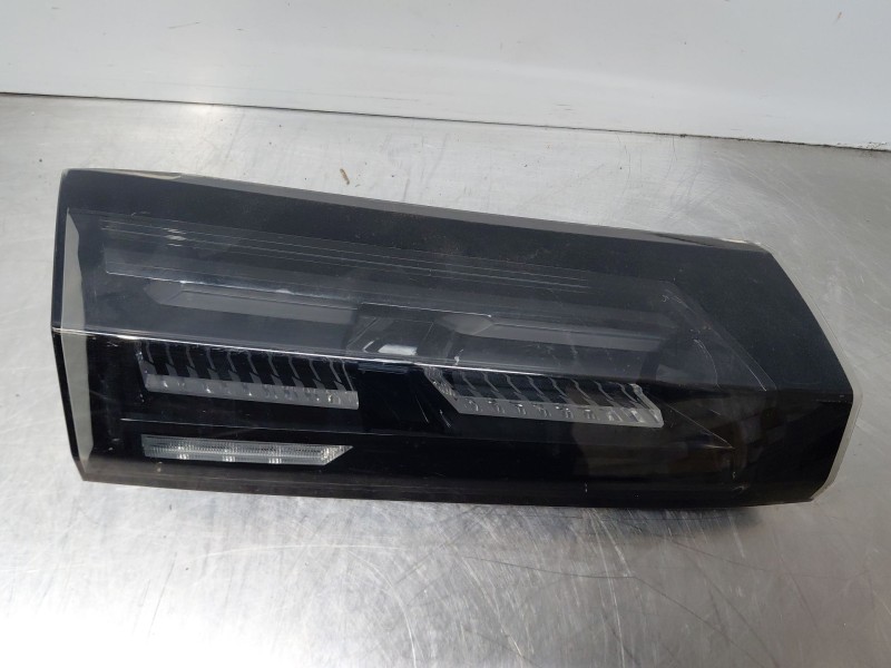 Recambio de piloto trasero izquierdo interior para peugeot 2008 (p2) allure referencia OEM IAM   