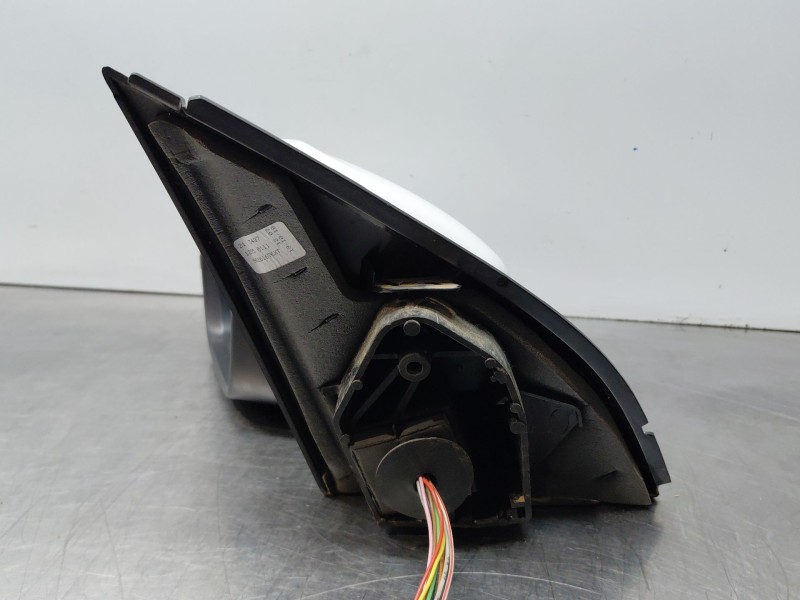 Recambio de retrovisor izquierdo para peugeot 308 allure referencia OEM IAM   