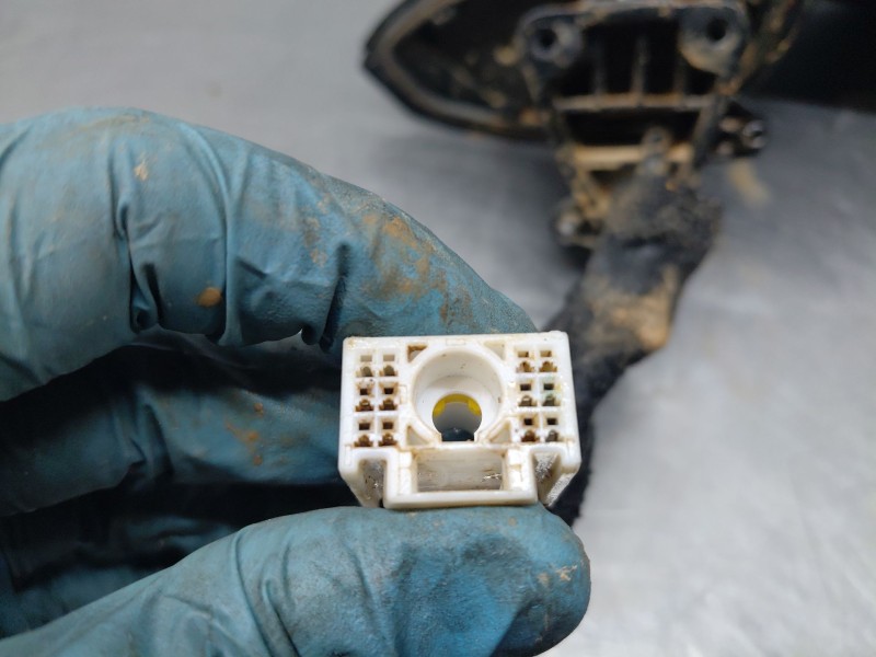 Recambio de retrovisor derecho para kia sportage phev referencia OEM IAM   