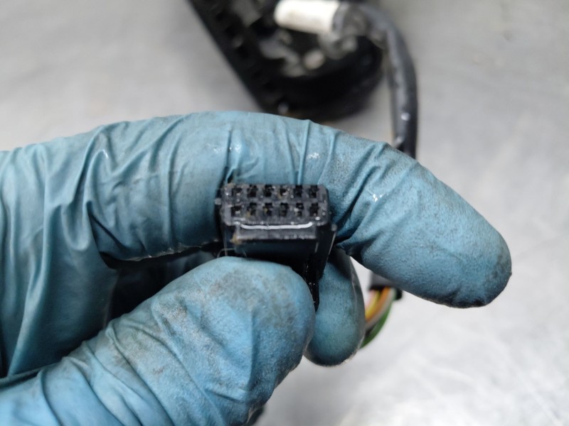 Recambio de retrovisor izquierdo para renault captur ii zen referencia OEM IAM   