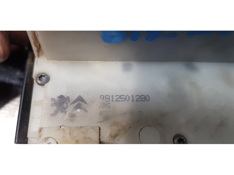 Recambio de cerradura puerta trasera izquierda para peugeot 208 style referencia OEM IAM 9812501280   Recambio de cerradura puerta trasera izquierda para peugeot 208 style referencia OEM IAM 9812501280