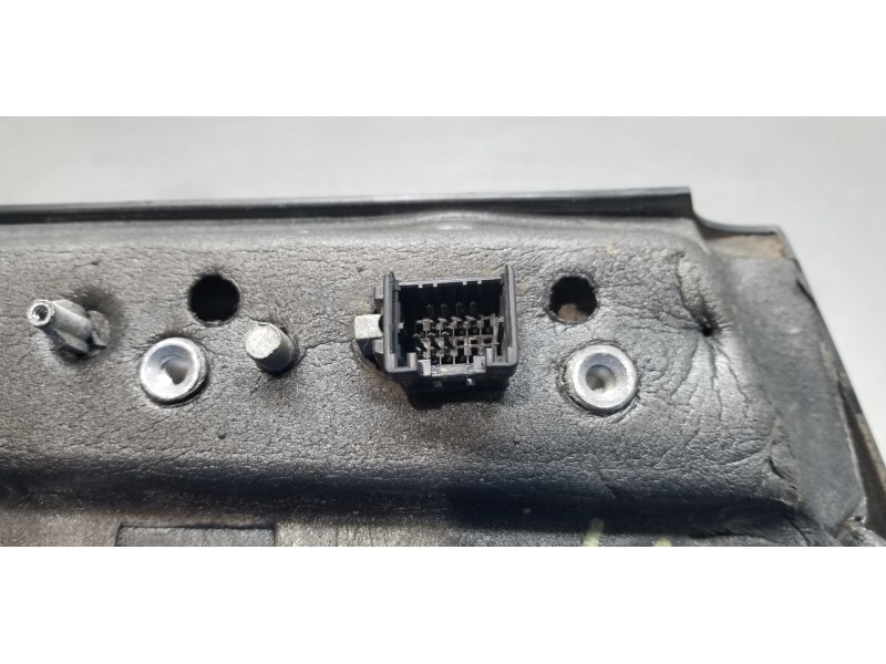 Recambio de retrovisor derecho para ssangyong kyron 200 xdi limited referencia OEM IAM 7892109122LAK  