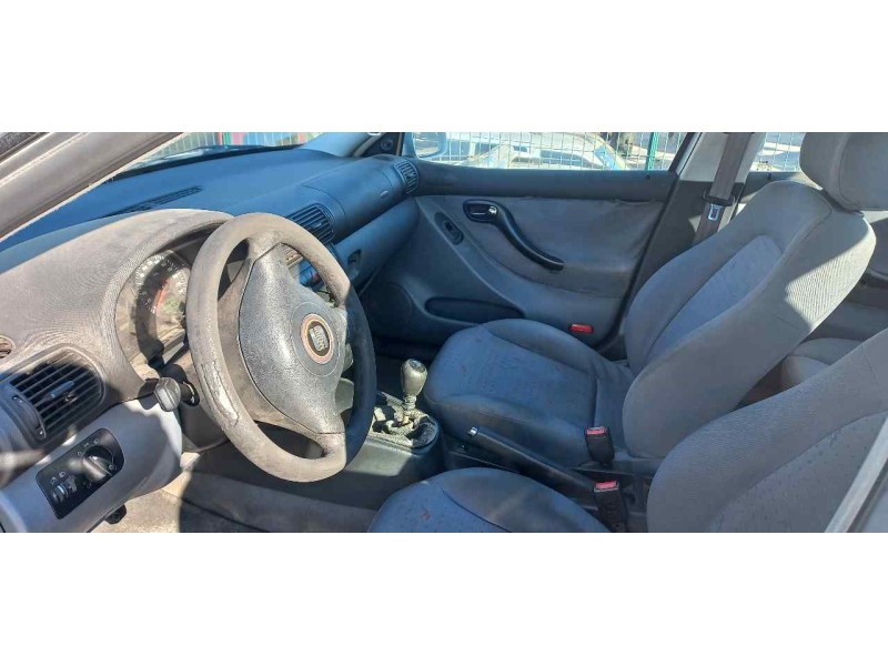 seat toledo (1m2) del año 1999