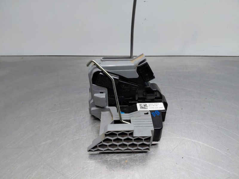 Recambio de cerradura puerta trasera derecha para hyundai i20 iii active referencia OEM IAM   