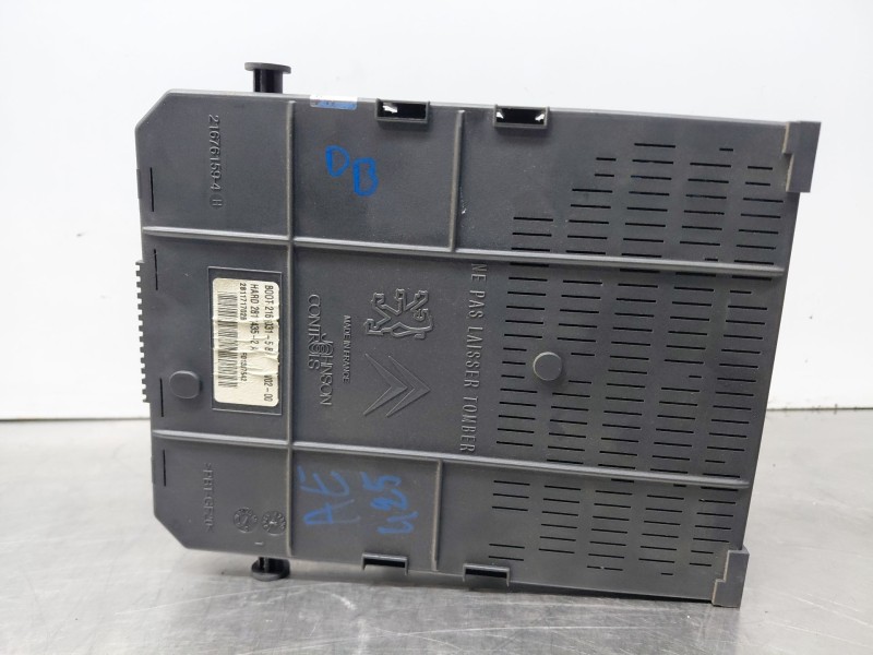 Recambio de caja reles / fusibles para citroën c4 berlina vtr plus referencia OEM IAM   