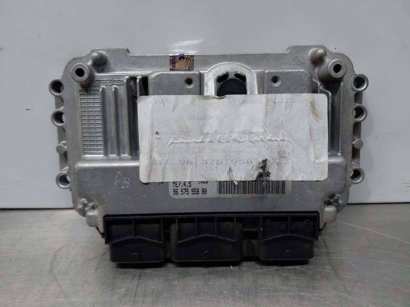 Recambio de centralita motor uce para citroën c4 berlina vtr plus referencia OEM IAM   