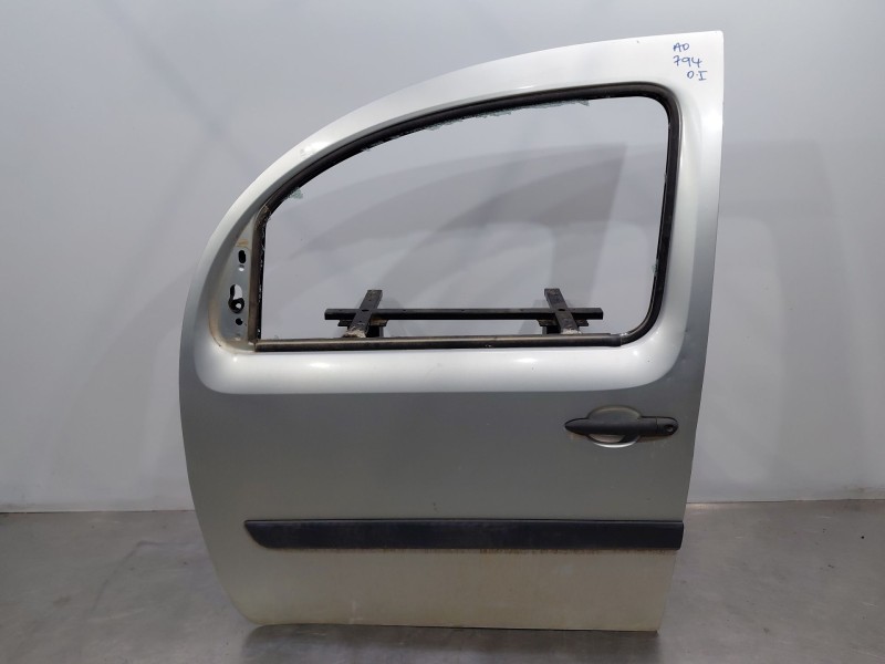 Recambio de puerta delantera izquierda para renault kangoo combi referencia OEM IAM   