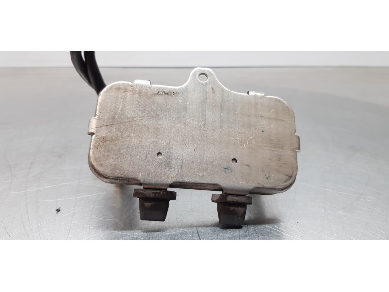 Recambio de enfriador aceite motor para land rover discovery sport pure referencia OEM IAM LR072174 GJ329N103AA 