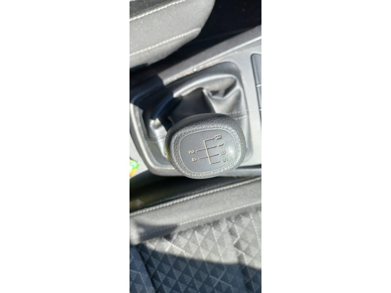 kia rio (yb) del año 2019