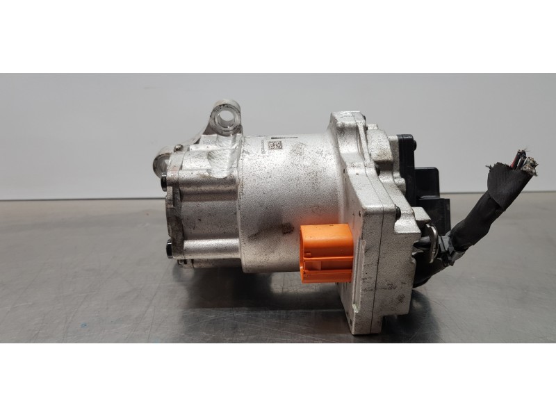 Recambio de bomba aceite para hyundai tucson hybrid referencia OEM IAM 461203D900  