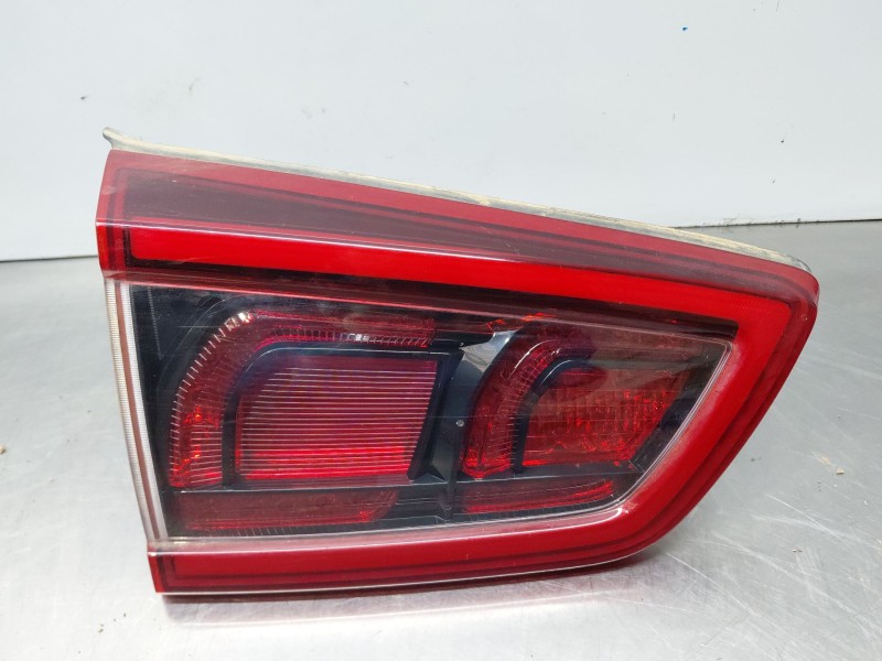 Recambio de piloto trasero izquierdo interior para kia niro hybrid referencia OEM IAM   