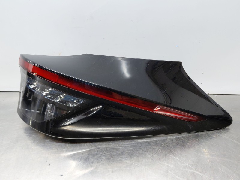 Recambio de piloto trasero derecho para toyota yaris cross mpx hybrid referencia OEM IAM   