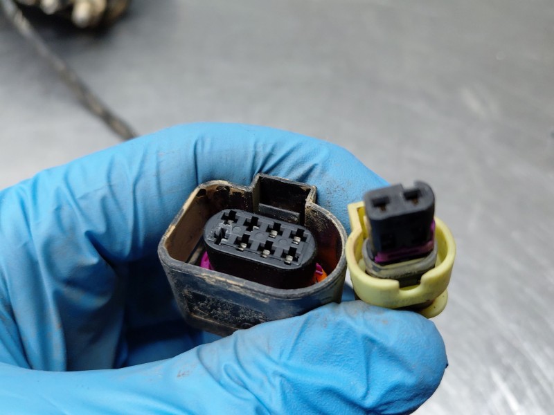 Recambio de retrovisor izquierdo para seat arona style referencia OEM IAM   